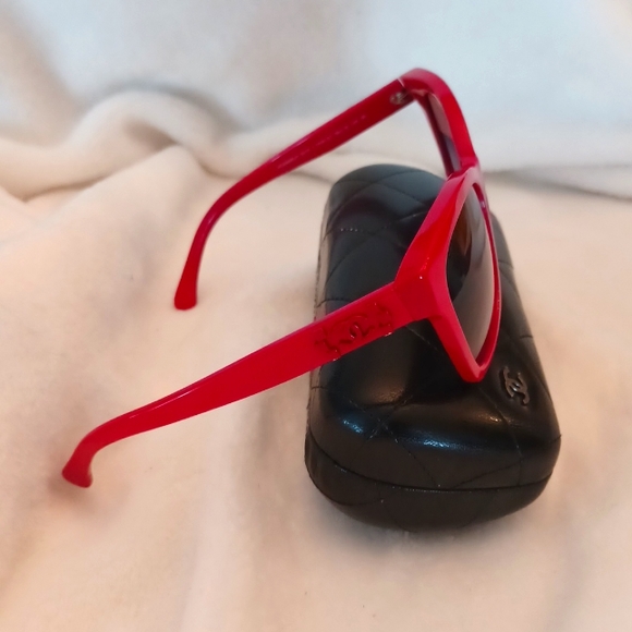 CHANEL 5313 RED SUNGLASSES